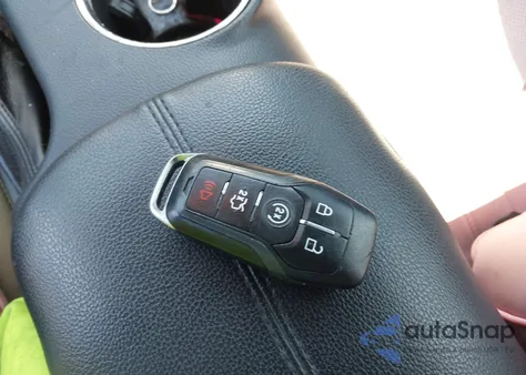 2016 Ford Mustang Ecoboost Premium из США, поврежденный, VIN 1FATP8UH9G5299482